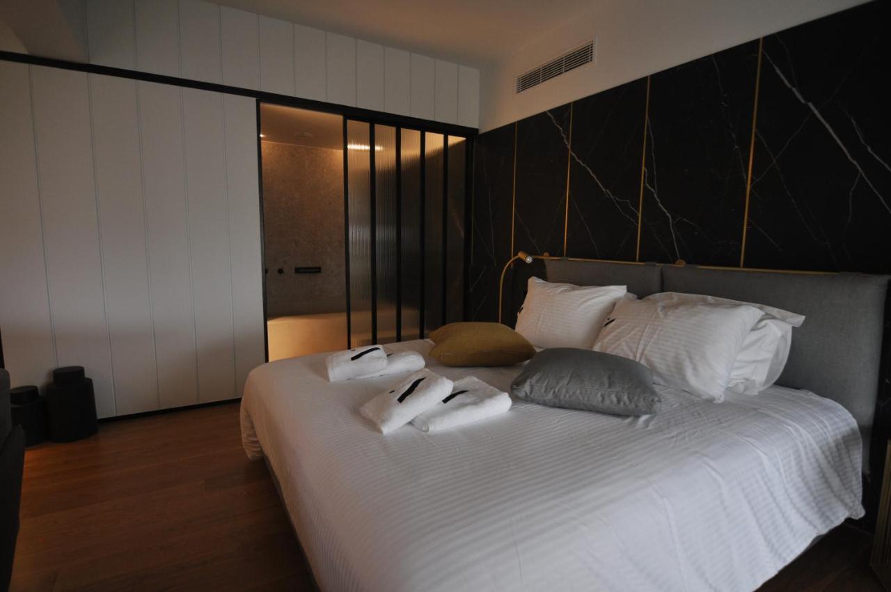 Athinaion Recreation Suites Athens Ngoại thất bức ảnh